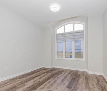 For Lease - 1338 Kovachik Boulevard, Milton, Ontario - Photo 6