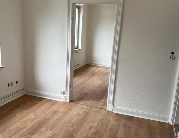 Lübeck/ Marli ruhige zwei Zimmer Wohnung 2. Stock - Photo 1