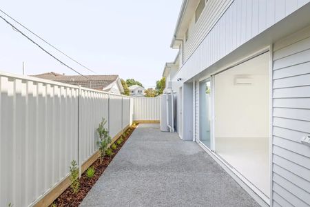 2/7 Breffna Street, Preston - Photo 5