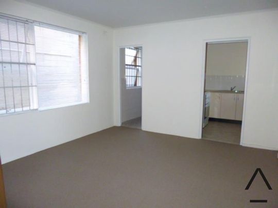 Fabulous Studio in Newtown - Photo 1