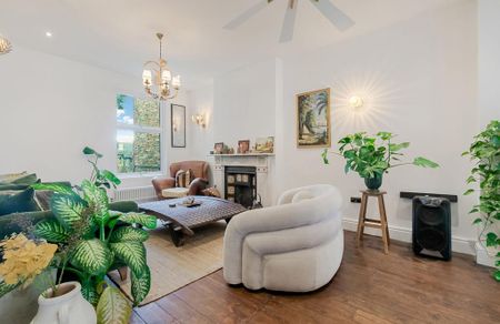 4 bedroom house to rent - Photo 2