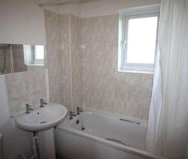 Saxby Close, Worle, BS22 - Photo 4