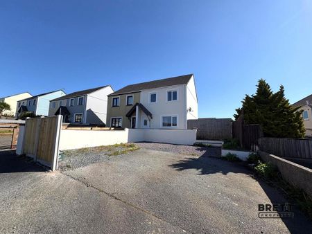 3 bedroom semi-detached house to rent - Photo 3