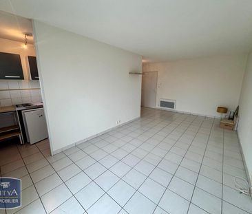 Location Appartement 2 pièces 54m² POITIERS 86000 - Photo 3