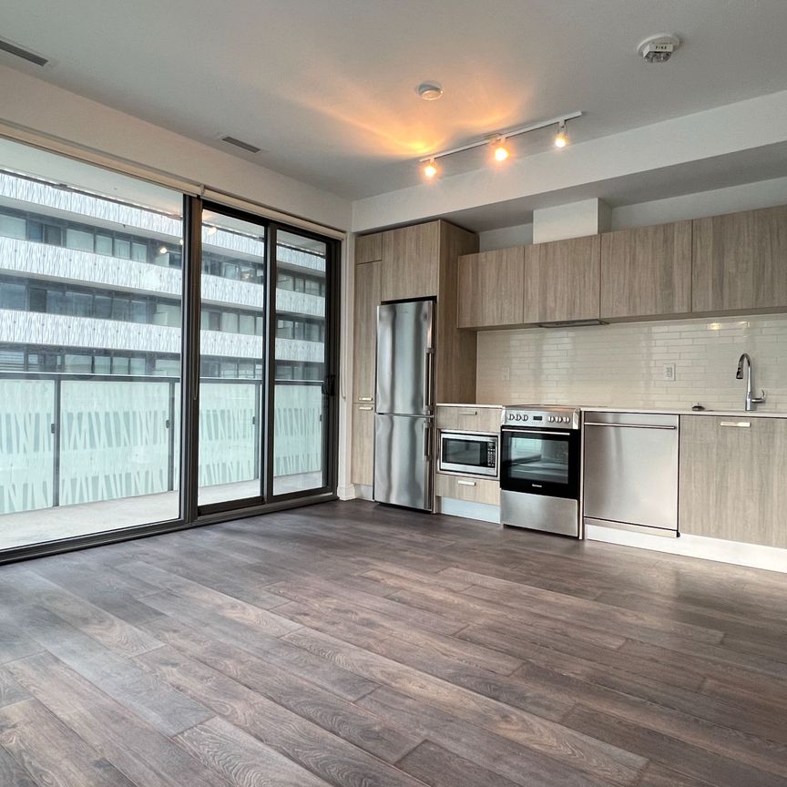 For Lease - 50 Charles Street Unit# 505, Toronto, Ontario - Photo 1