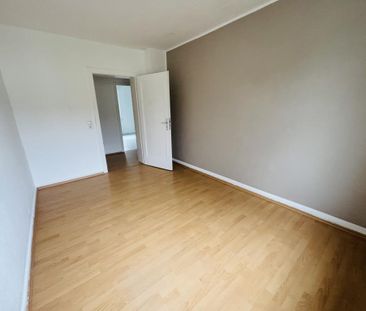 3-Zimmer-Wohnung in zentraler Lage! - Photo 1