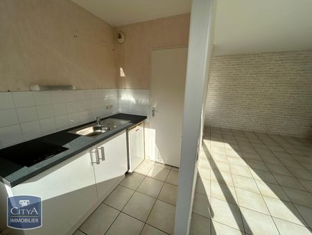 Location Appartement 2 pièces 44m² OIGNIES 62590 - Photo 3