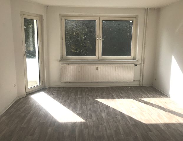 3 Zimmer in der ersten Etage für Heimwerker - Photo 1