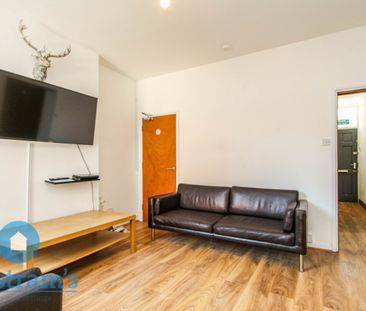 3 bed End Terraced House for Rent - Photo 3