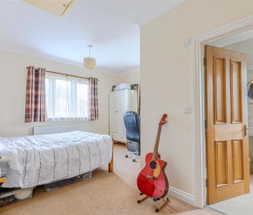 1 bedroom semi-detached house to rent - Photo 6