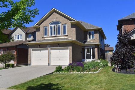 For Lease - 310 Brigadoon Drive Unit# UPPER ROOM, Hamilton, Ontario - Photo 2