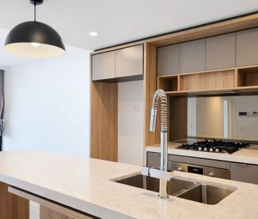 Stylish City Living with Stunning Views | $820 per week - Photo 5