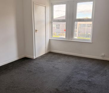 Flat 4, Rayleigh Road, Benfleet, Essex, SS7 - Photo 4