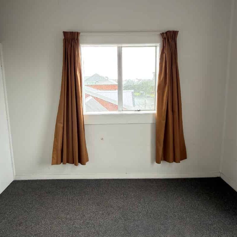 Upper Level Living - Photo 1