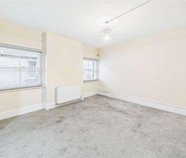 High Street, East Grinstead, West Sussex, RH19 - Photo 3