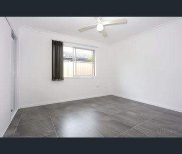 29 Turana Street, Coombabah, Qld 4216 - Photo 4