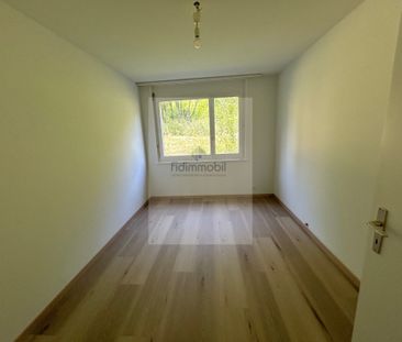 APARTMENT NEAR ALL AMENITIES WITH BALCONY AND CHIMNEY - Photo 2