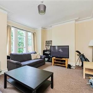 Fontarabia Road, SW11 - Photo 1