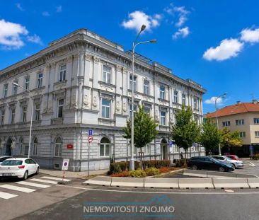 Pronájem zrekonstruovaného bytu 1+kk, 34 m - Photo 2