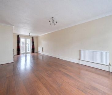 3 bedroom terraced house to rent - Photo 4