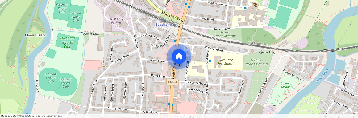 The Railway Hotel, 140 High Street, WR11