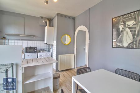 Location Appartement 1 pièce 32m² ST ETIENNE 42100 - Photo 4