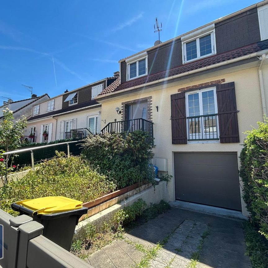 Location Maison 5 pièces 84m² BOISSY SOUS ST YON 91790 - Photo 1