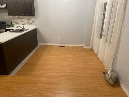 For Lease - 5 Shiff Crescent, Brampton, Ontario - Photo 4