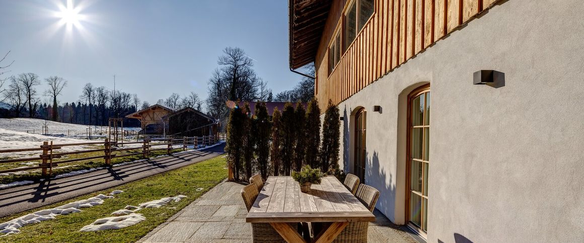 Exclusive living at the gateway to the Tegernsee Valley - Foto 1