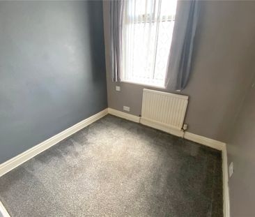 Moorcroft Drive, East Bierley, Bradford, West Yorkshire, BD4 - Photo 6