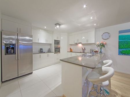 Modern Fully Furnished Two Bedroom Apartment, Cleveland CBD - Photo 4