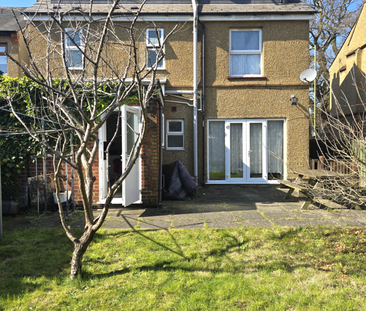 1 bedroom in a house share to rent - Photo 6