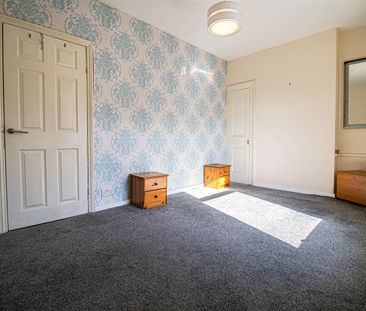 2-Bed Terraced House to Let on Brookhouse Street, Preston - Photo 2