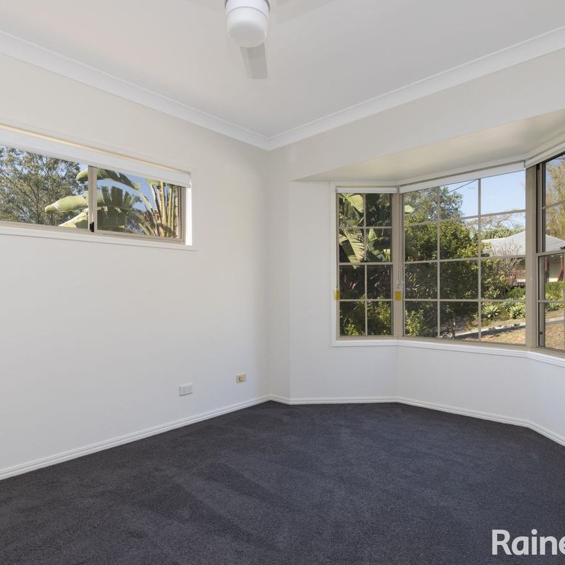 18 Mossman Street, Taringa, QLD 4068 - Photo 1