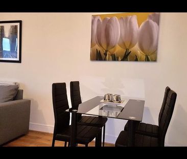 2 bedroom apartment to rent - Photo 1