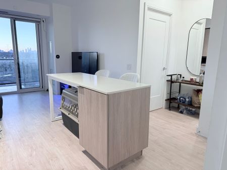 For Lease - 70 Annie Craig Drive Unit# 1110, Toronto, Ontario - Photo 3