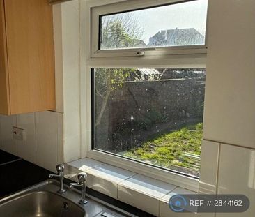 1 bedroom maisonette to rent - Photo 3