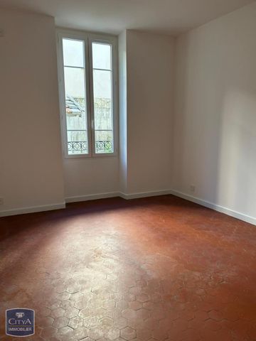 Location Appartement 2 pièces 45m² NICE 06100 - Photo 2