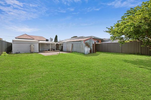 81 Argyle Street, Fawkner. - Photo 1