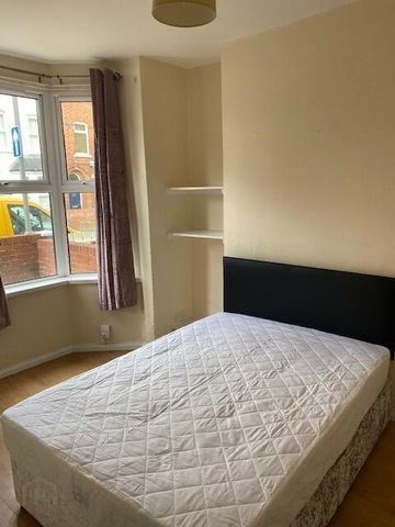 55 Farnham Street, Belfast, BT7 2FL - Photo 5