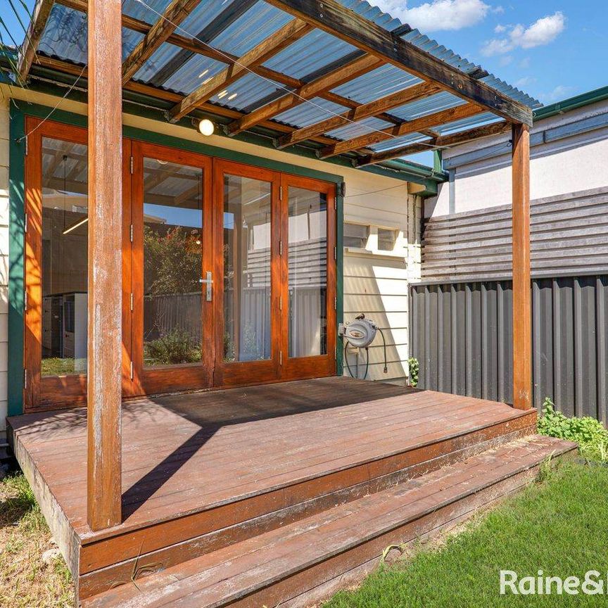 Stunning 2-bedroom duplex - Photo 1