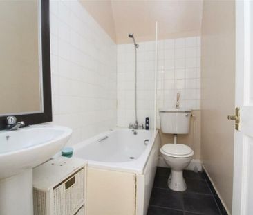 2 Bed Terraced House, Menai Street, CH41 - Photo 3