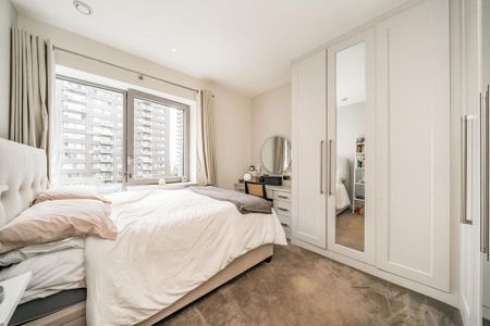 3 bedroom flat to rent - Photo 3