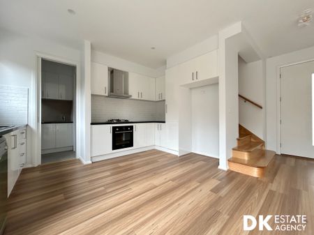 Brand New 3 Bedroom Townhouse - Photo 3