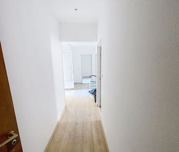 Location Appartement 3 pièces 59m² AVIGNON 84000 - Photo 4
