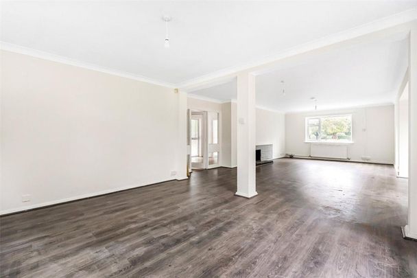 4 bedroom detached house to rent - Photo 1