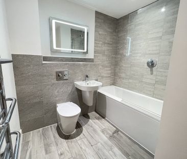 Edinburgh House - Photo 5