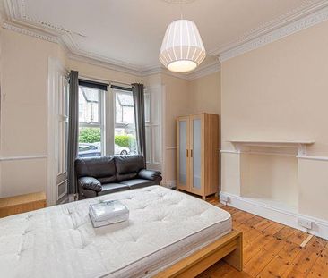 5 bedroom terraced house to rent - Photo 2