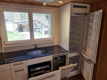 Charmante 4.5-Zimmer-Wohnung mit Bergsicht, Sitzplatz und viel Charakter - Foto 4