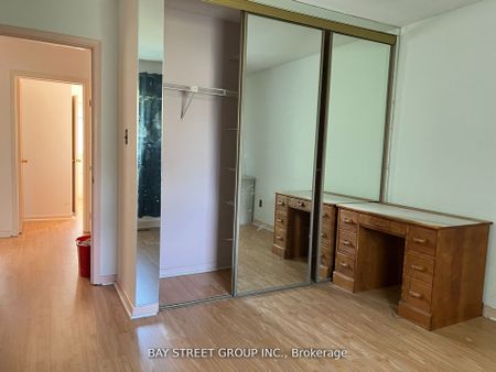 For Lease - 19 Arrowflight Drive, Markham, Ontario - Photo 2